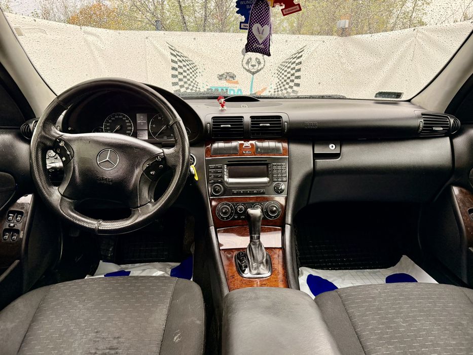 Mercedes-Benz C220 2.2 CDI ~ Automat ~ Lift ~ Klima ~ 2006 ~ Alu