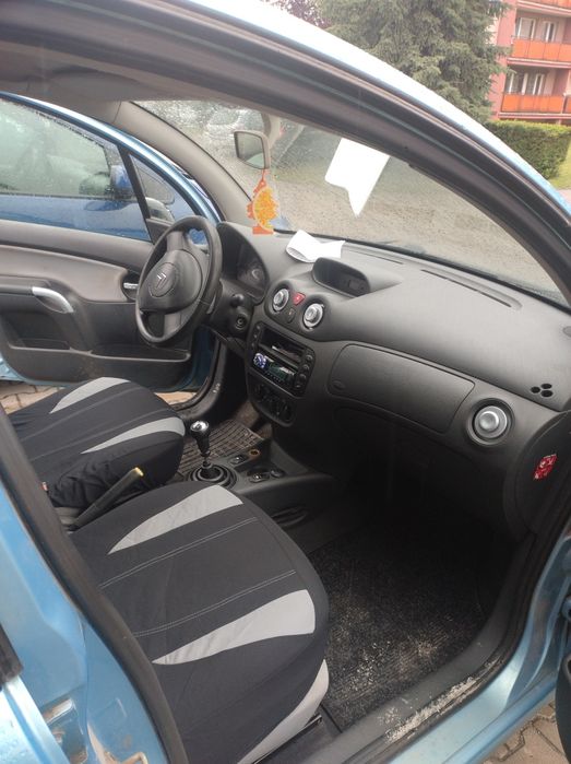 Sprzedam 1.1 Benz OPIS