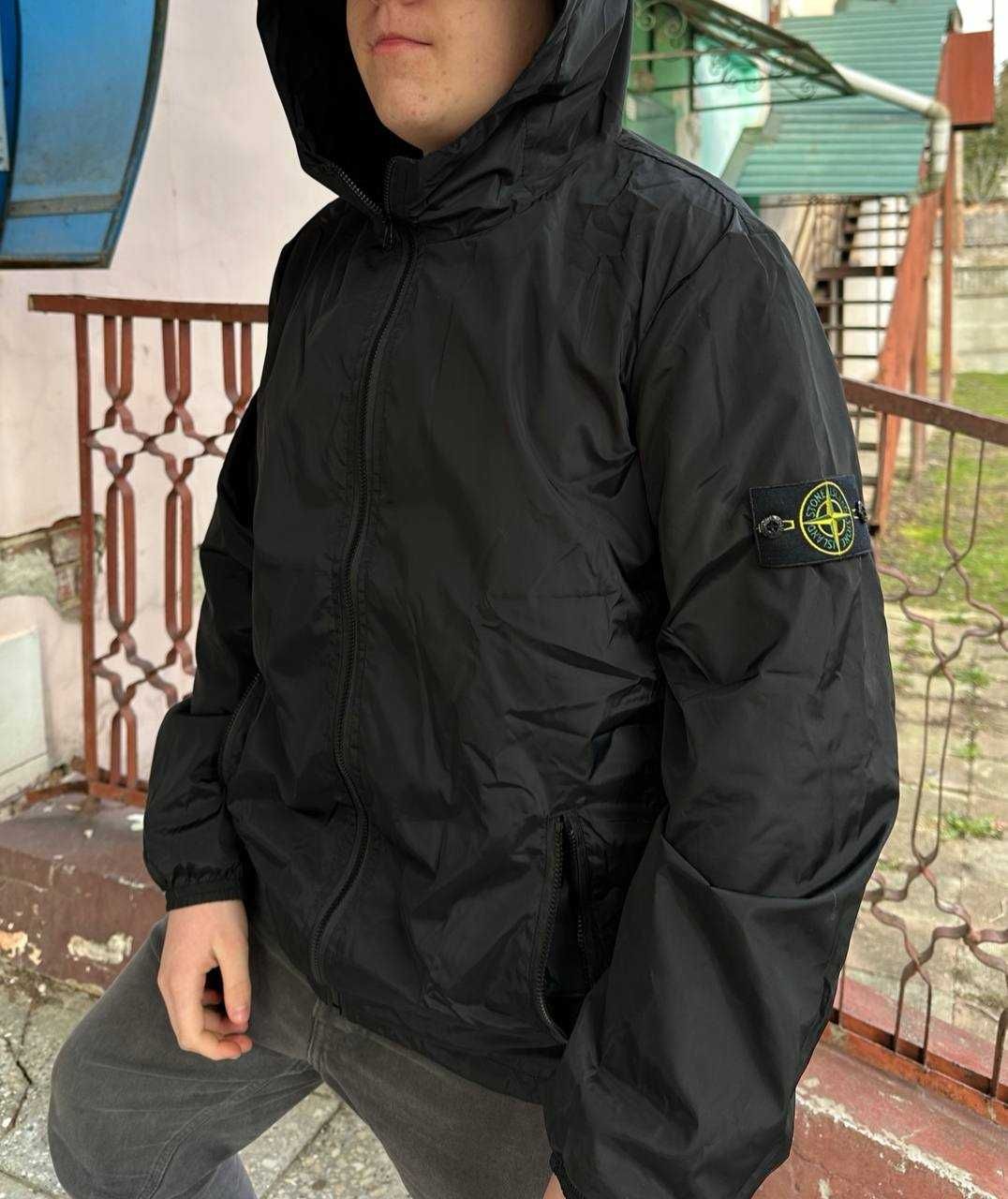 Вінтажна чорна вітровка Stone Island (GoreTex)