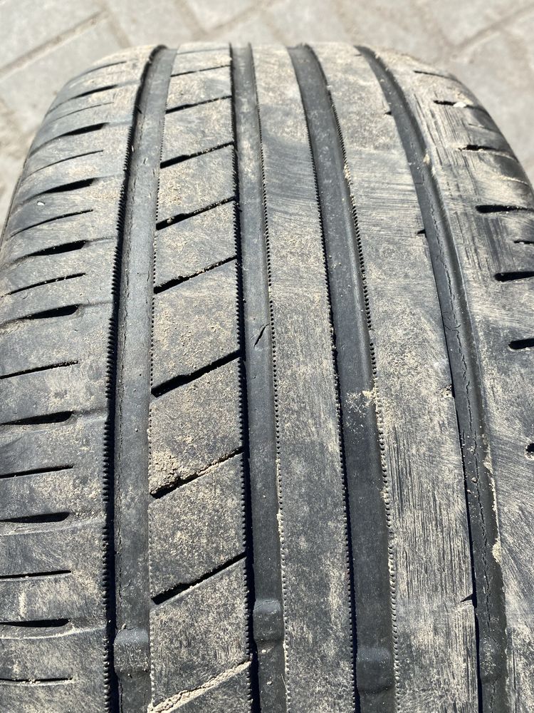 Opony 235/45/18 zeetex