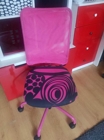 Krzesło do biurka czarno-różowe