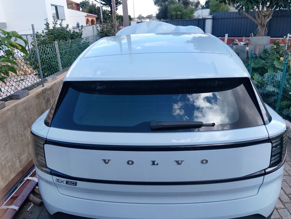 Volvo EX30 51 kWh single motor core