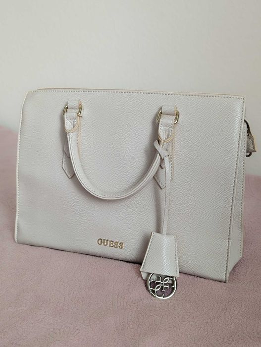 Torebka Guess beżowa