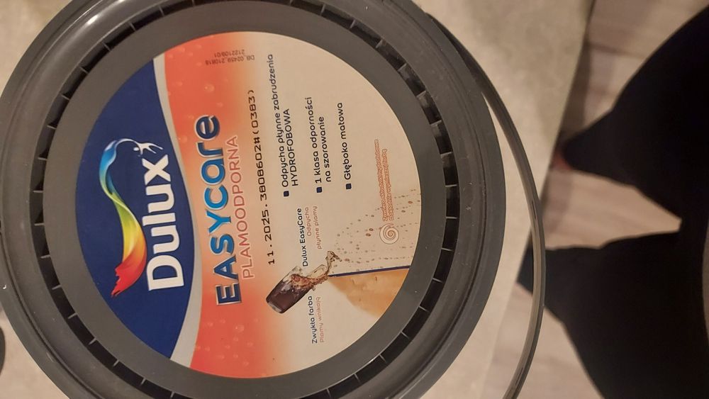 Farba dulux easycare