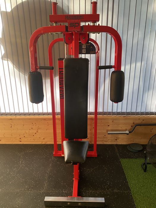 Paramount - Peck Fly