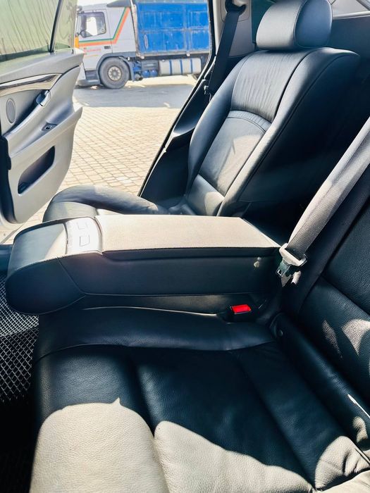 Продам БМВ 5GT 2014 2.0 d