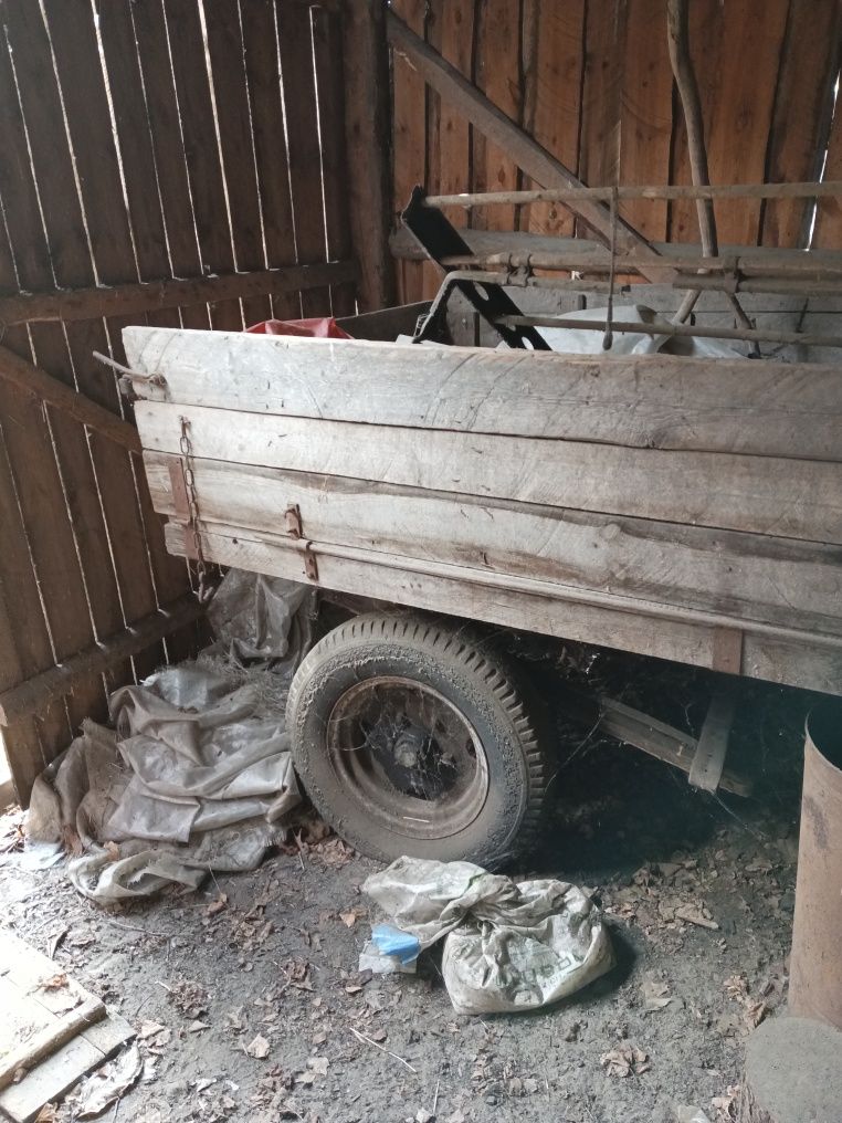 Wóz drewniany do ciągnika