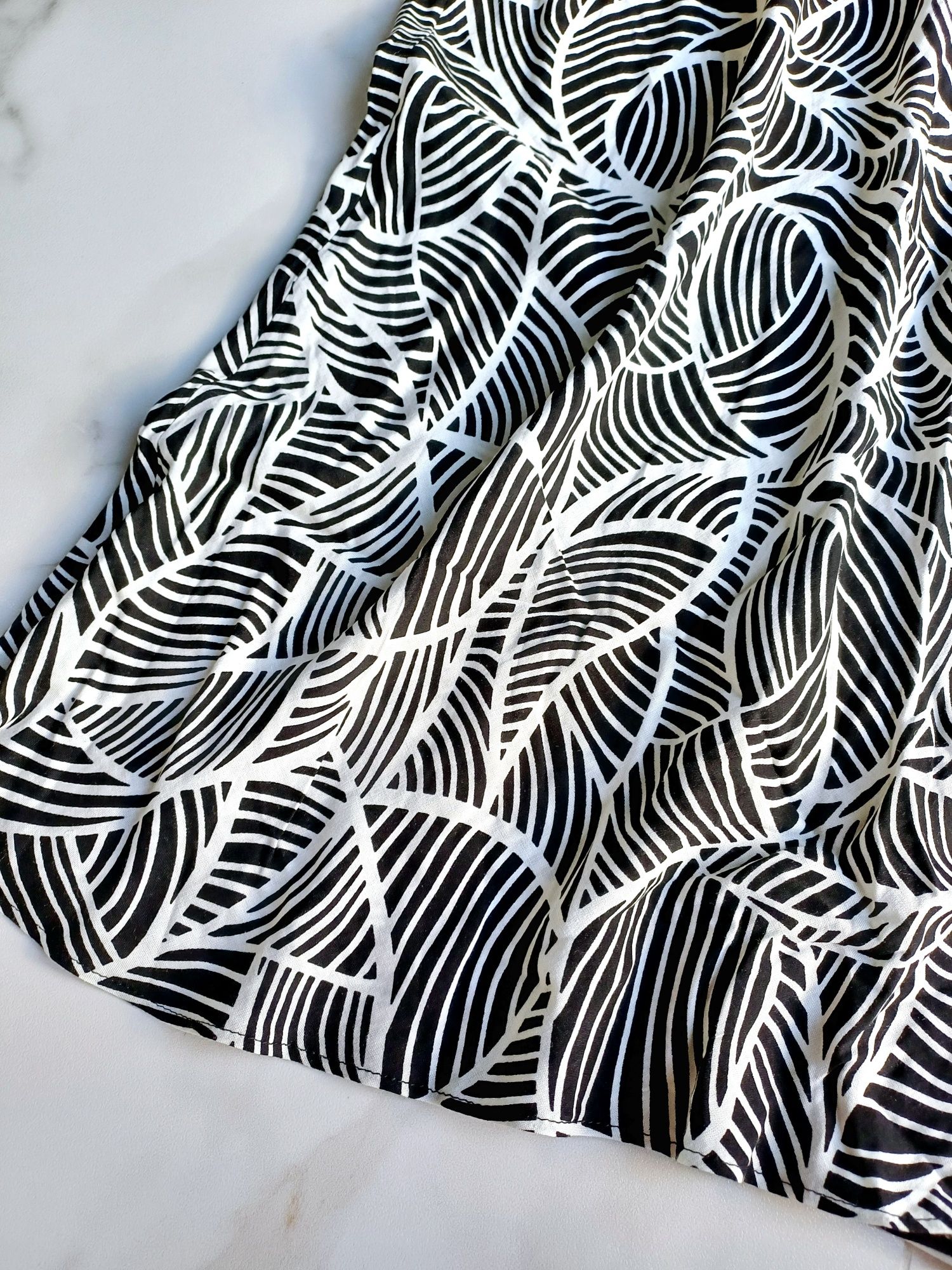 Florence+Fred nowa z metką spódnica midi czarno biała zebra liście 46