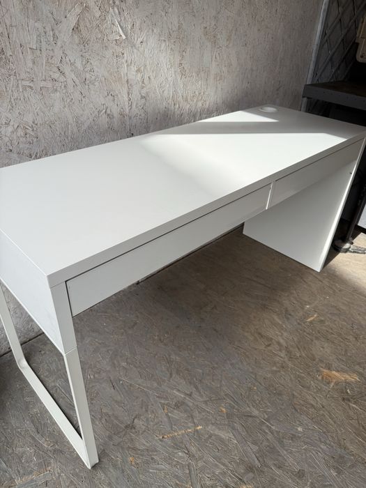 MICKE biurko 142 x 50 x 75 cm