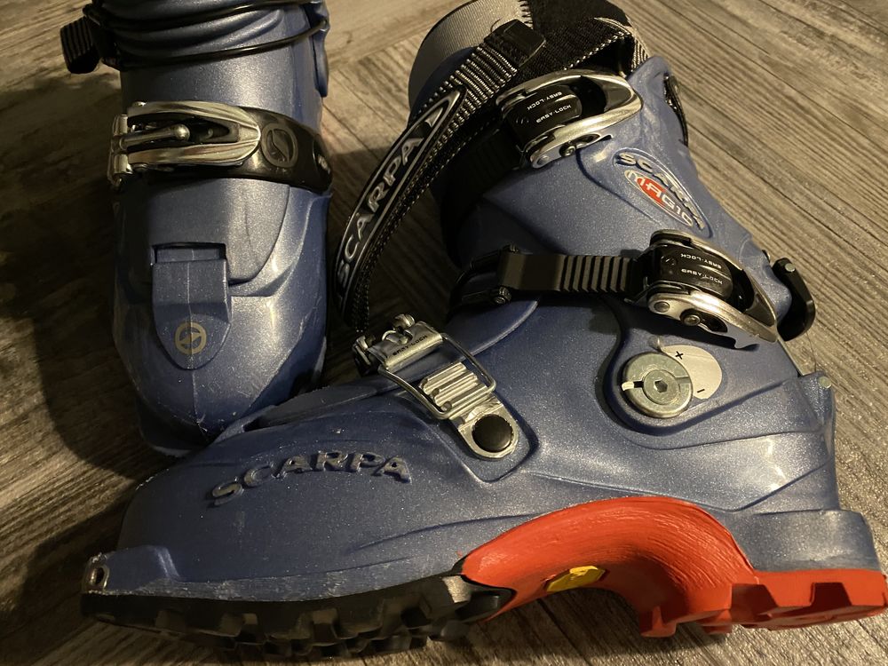 Buty skitour Scarpa Magic