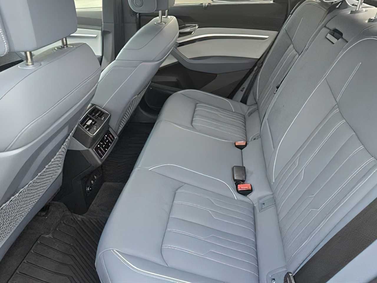 Audi e-tron Quattro S Line 2023