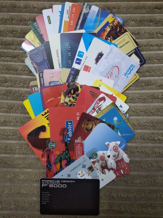 Пластиковые карты в коллекцию