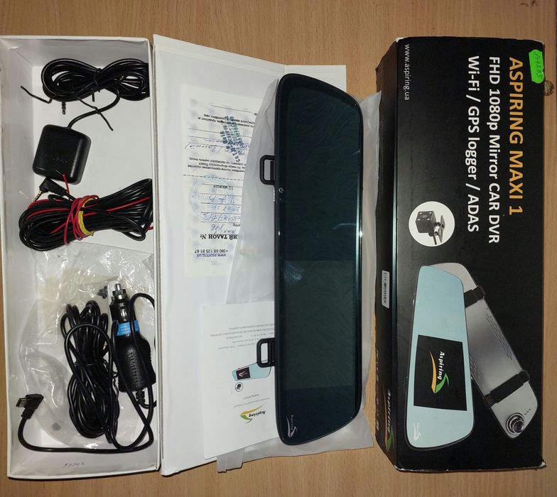 Дзеркало-відеореєстратор Aspiring MAXI 1 (повністю робочий,)