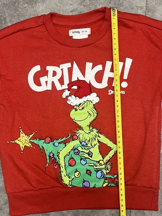 Czerwona bluza Grinch Sinsay rozmiar 104