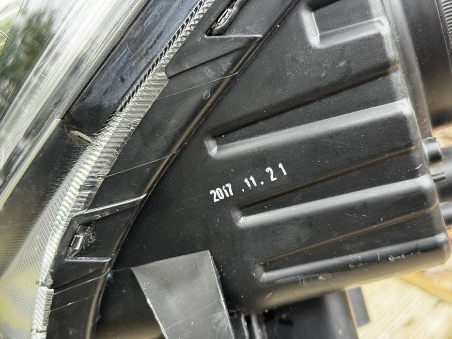 Фара Kia Niro 2017 2018 2019 USA оригінал