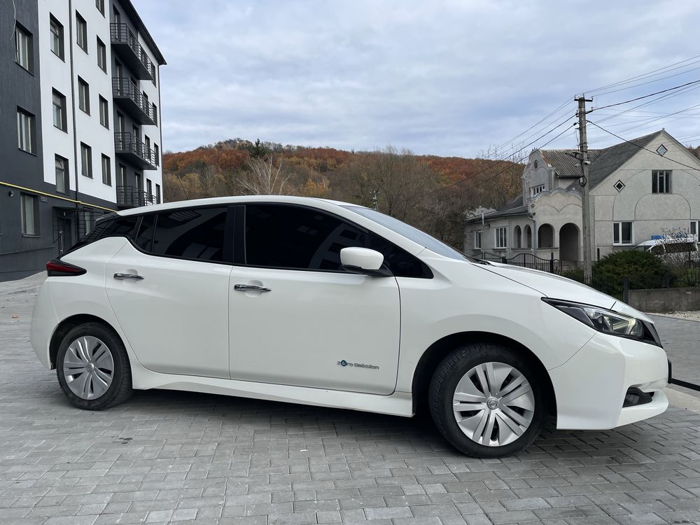 Nissan leaf 2018р 40kw