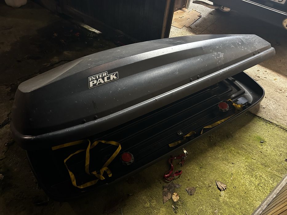 Box dachowy Interpack