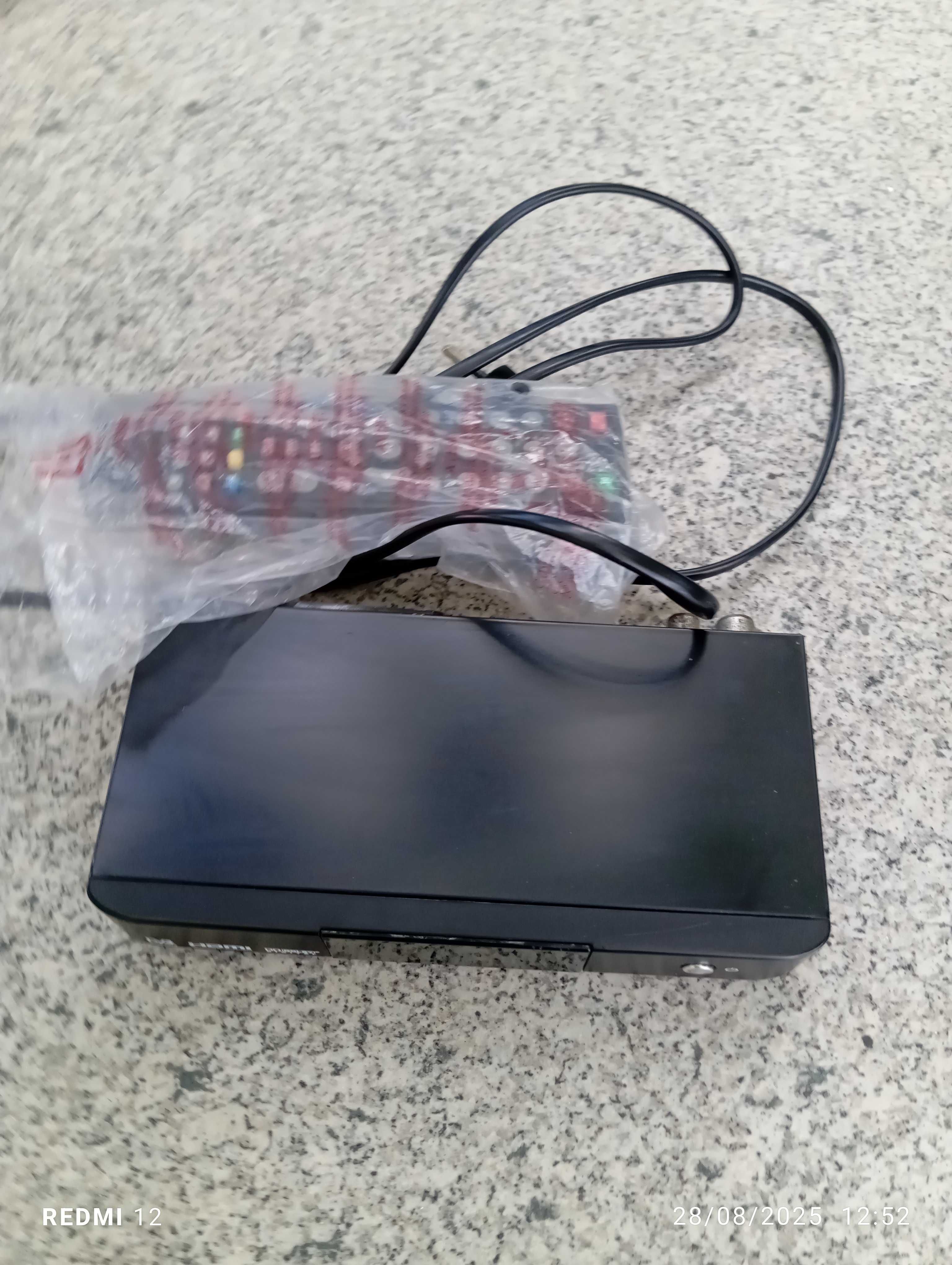 Receptor de TDT em bom estado como novo