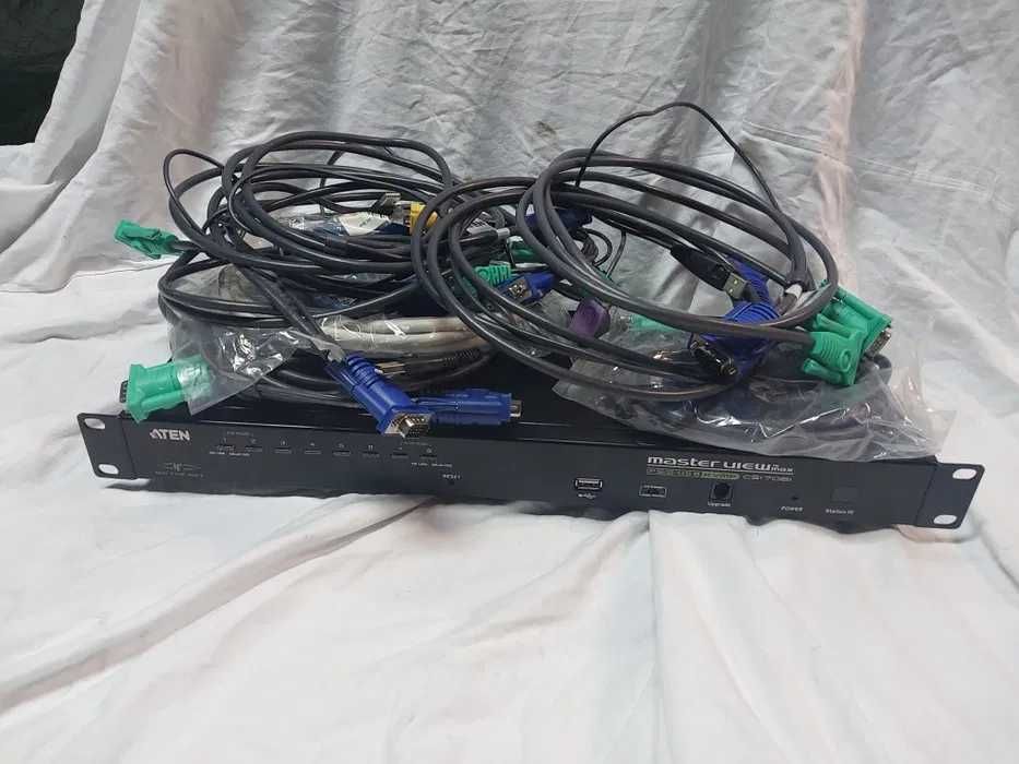 przełącznik KVM 8 portów IP CS1708i Aten 8-Port PS/2-USB+ kable