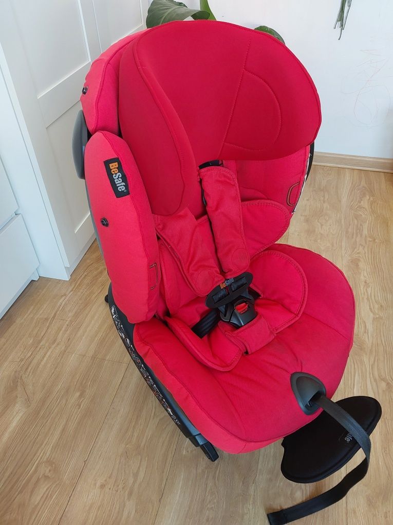 Fotelik samochodowy tyłem 18kg isofix BeSafe Izi Kid X2  i-Size RWF