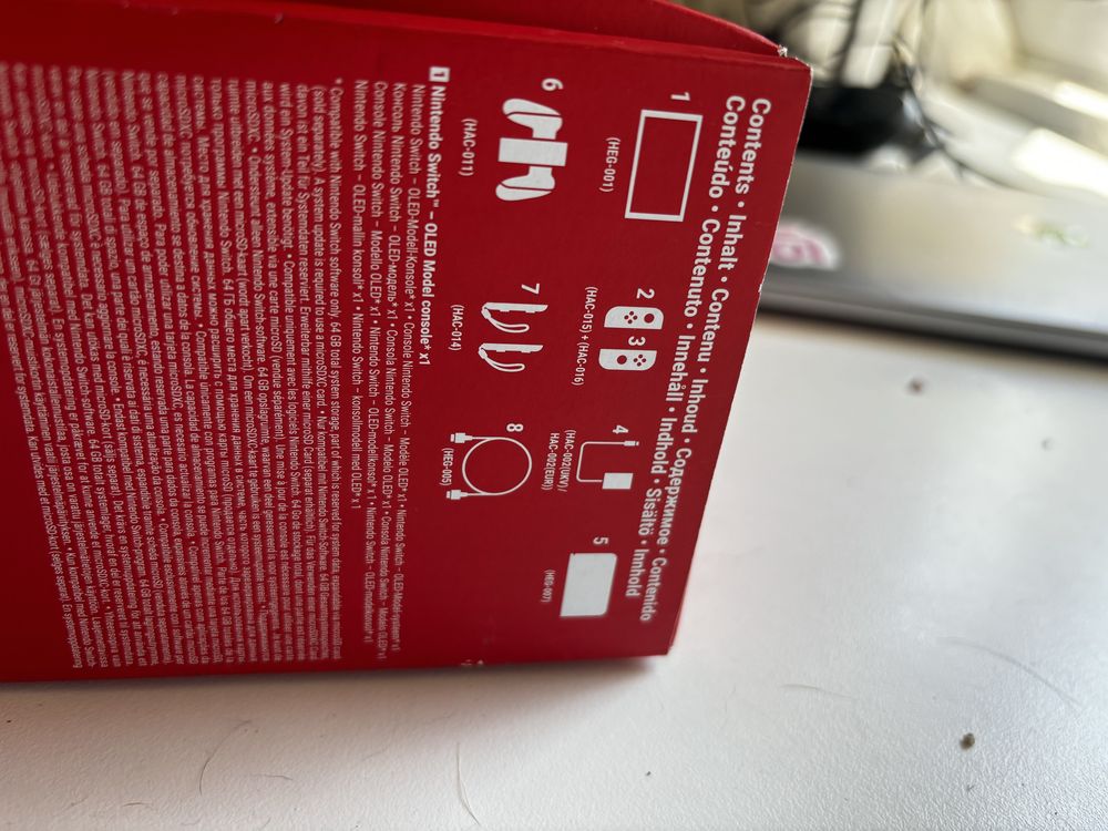 Nintendo Switch Oled 64GB White + Zelda Tears of the Kingdom