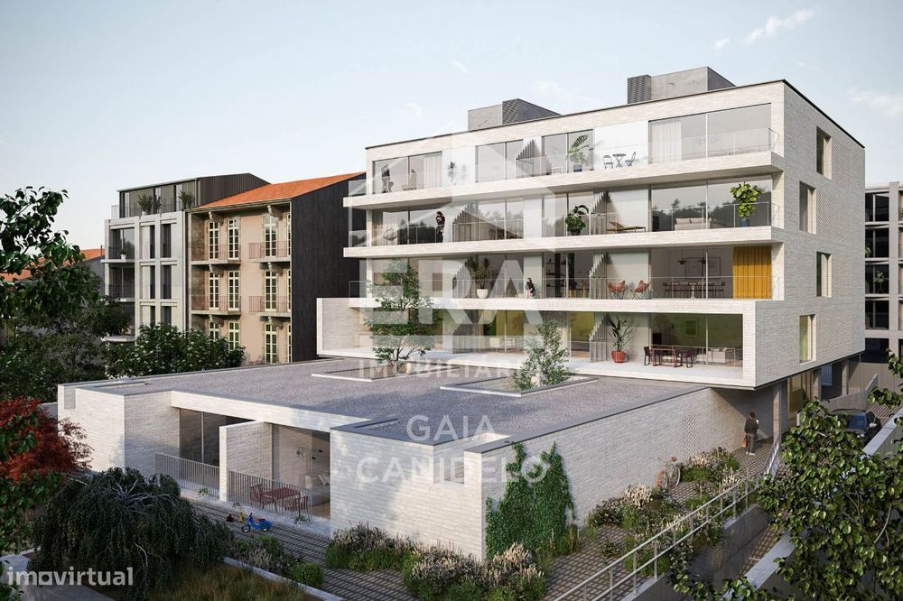 T1 com piscina, Porto