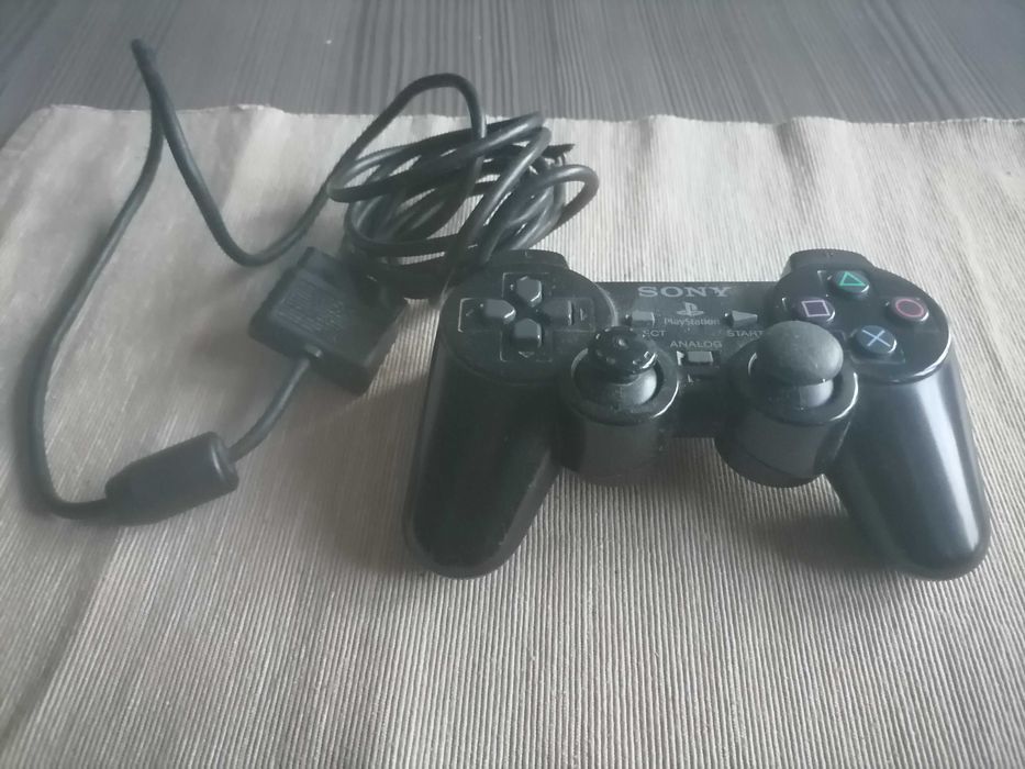 Oryginalny pad playstation2 na czesci