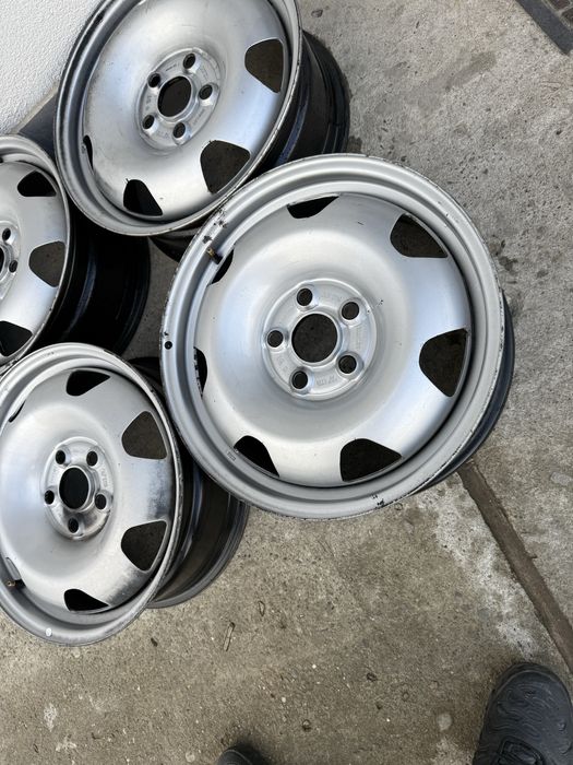 Диски 17 5.120 ЕТ55 7jx17H2 VW Multivan T5 T6