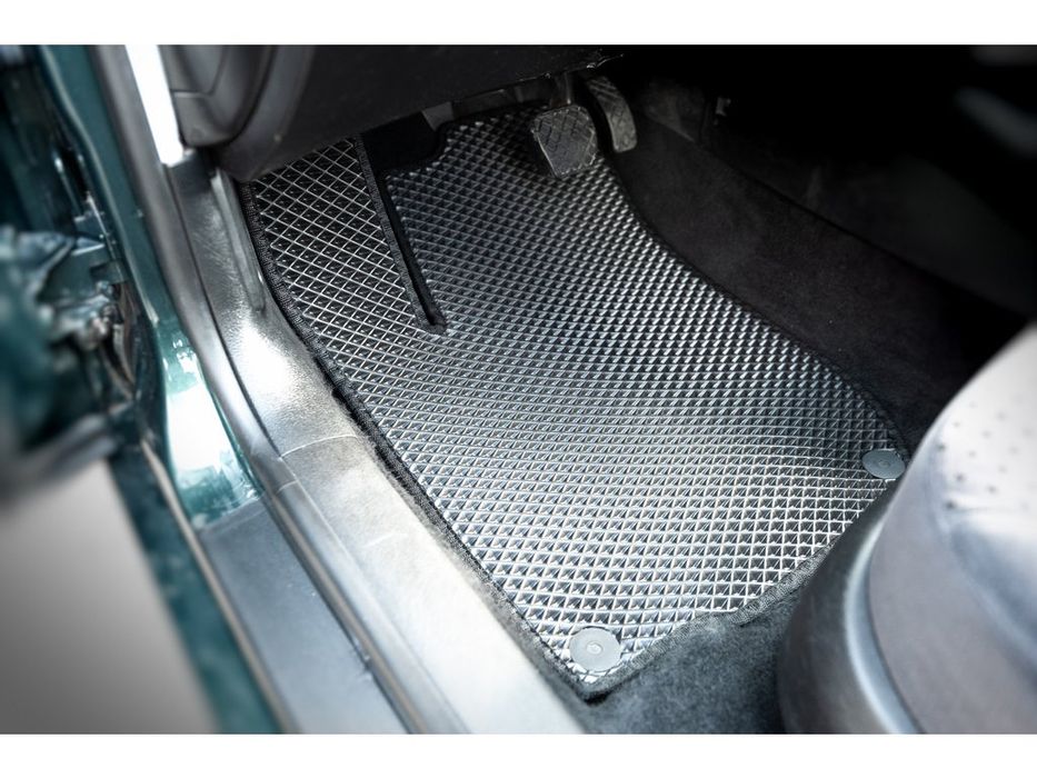 Volkswagen Golf 4 Коврики EVA (черные)
