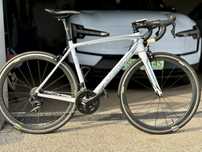 Szosa Merida Scultura 5000 full carbon, koła Mavic Carbon