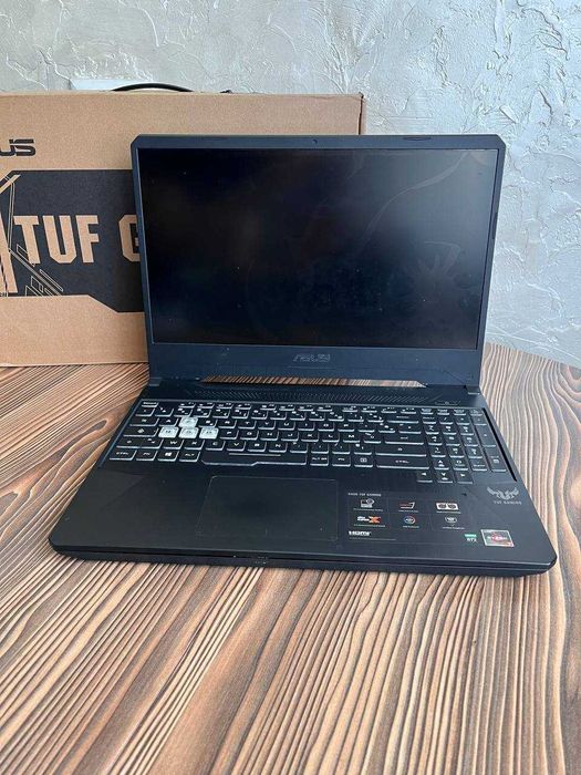 Ігровий ноутбук Asus Tuf565D
