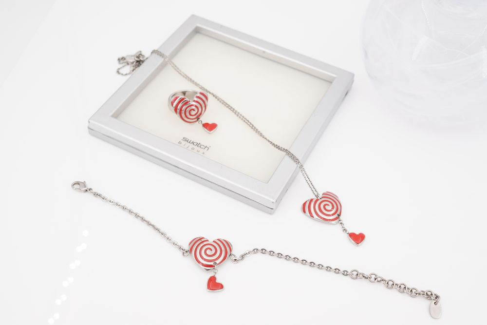 Conjunto Colar + Pulseira + Anel Swatch