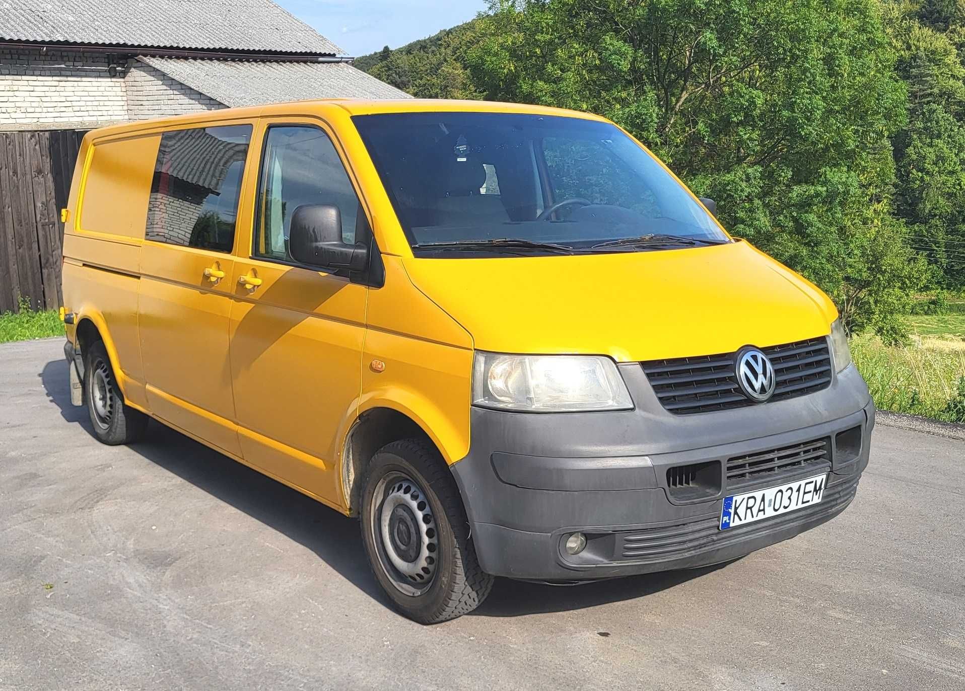 Volkswagen Transporter T5 LONG 1,9 TDI 5 osób 2006 klima salon Polska