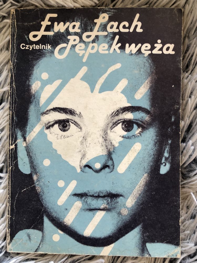 Książka Ewa Lach „Pępek Węża”