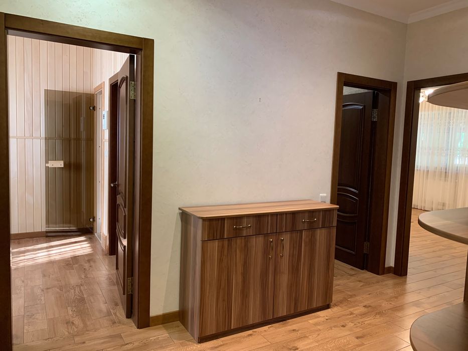 Оренда БЕЗ% будинку 185 м², 6 сот / Нивки, Порічкова / аренда дома