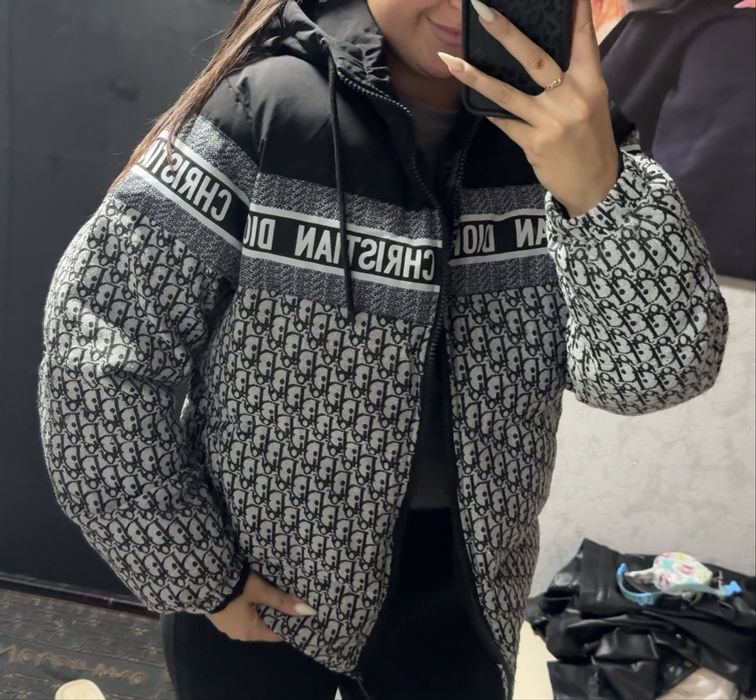 Продам Куртку Dior