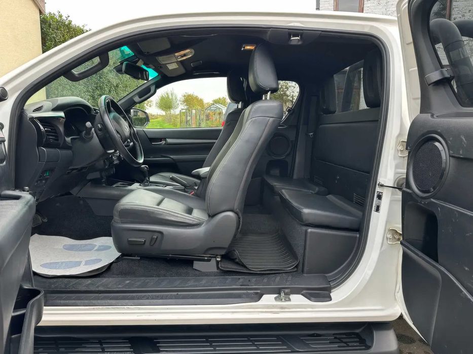 Toyota Hilux      2022