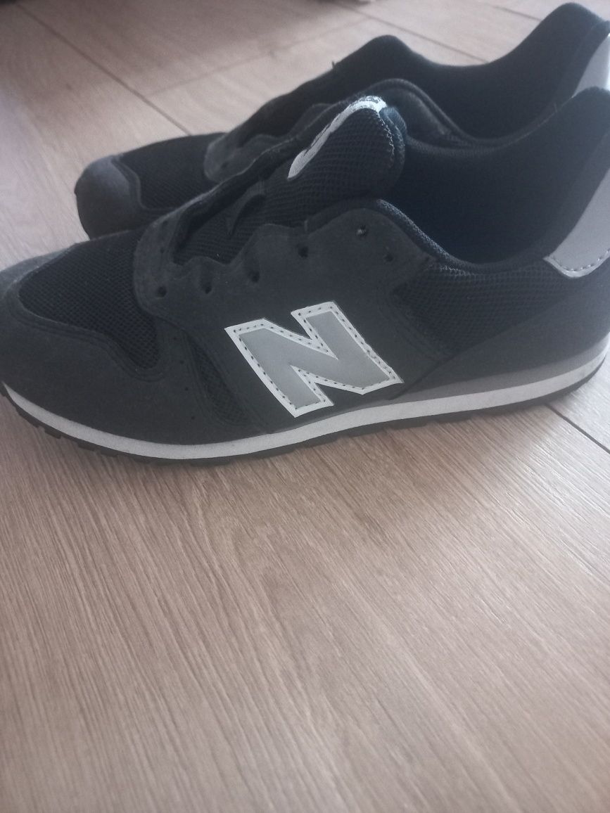 Buty New Balance roz.33