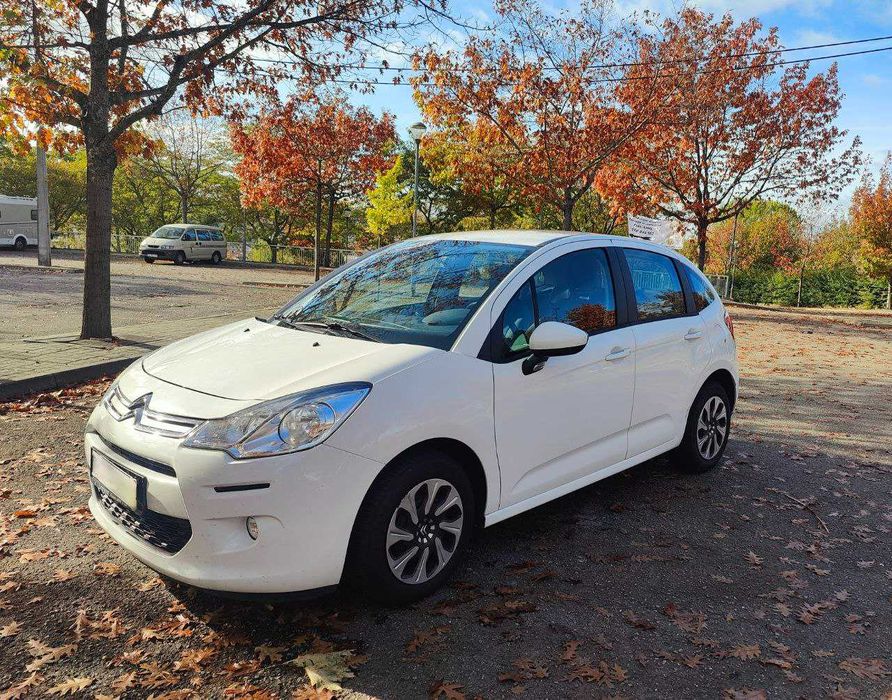 Citroën C3 1.2 PureTech 76000 km 03/2017 82cv Sensores Cruise Control