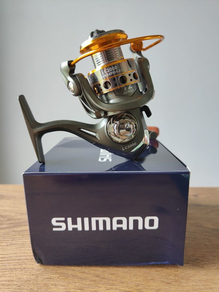 Kołowrotek Shimano LC 2000