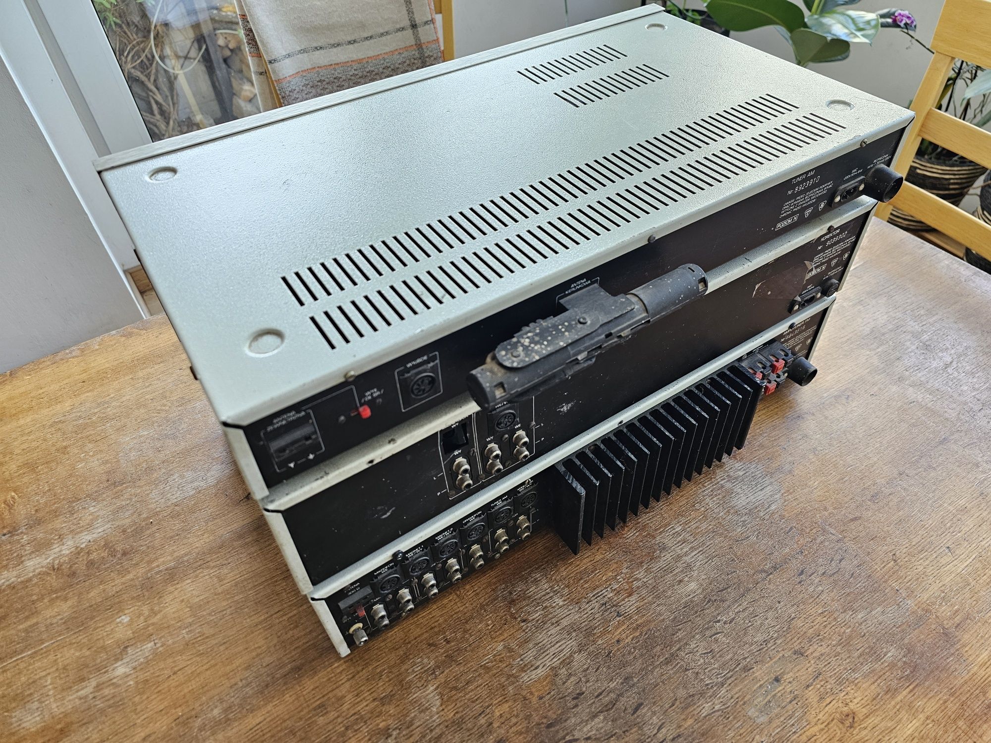 Wieża Radmor Unitra FM 5412