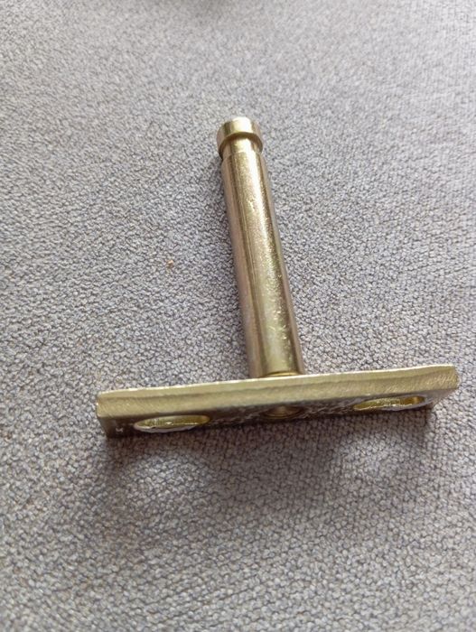 2 białe półki, stan bdb