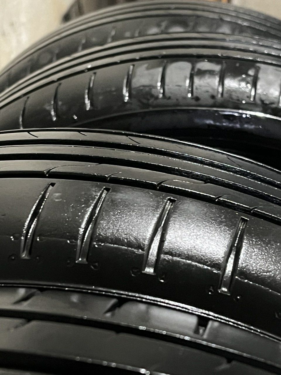 Продам шини Dunlop 205/55/16
