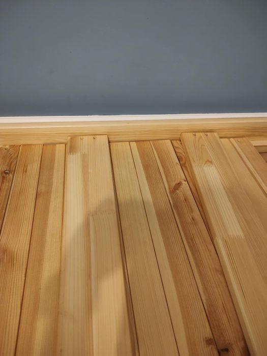 Łóżko tipi drewniane z materacem