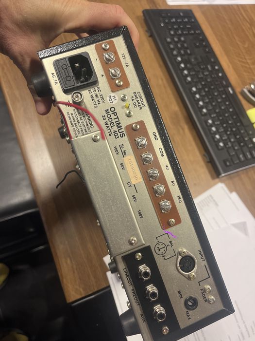 Amplificador Optimus 403