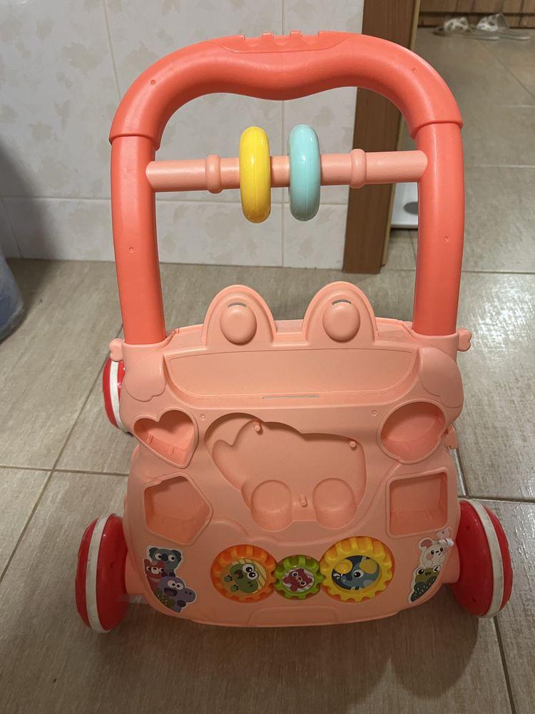 Продам дитячий толокар