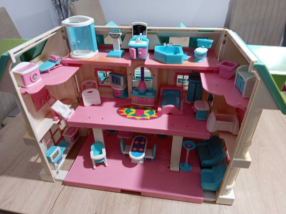 Casa bonecas e Conjunto de cozinha infantil