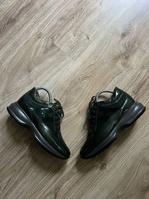 Жіночі оригінальні кроссівки Hogan 37 розмір