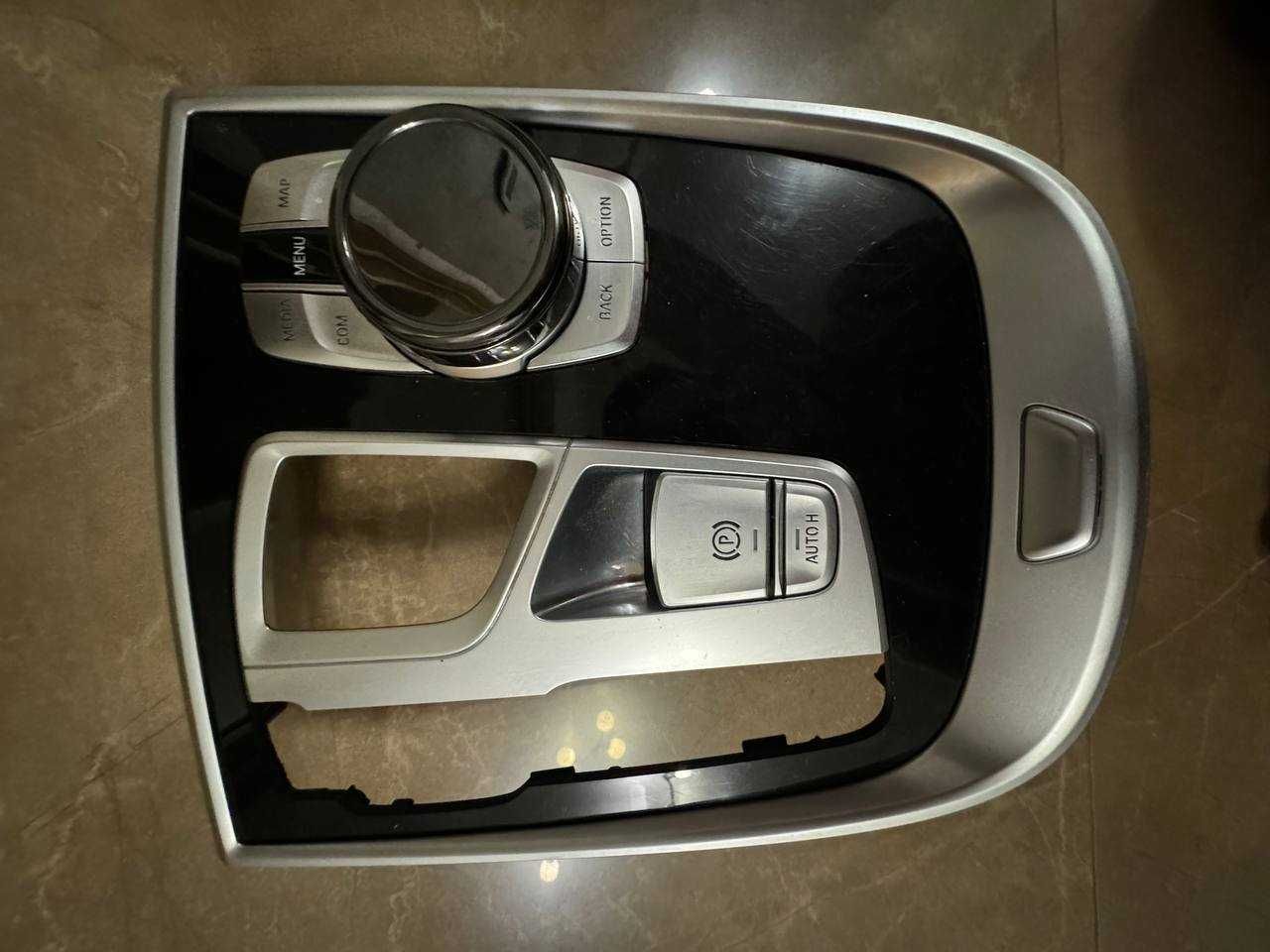 Накладка Центральної Консолі до BMW 7-Series G11, G12