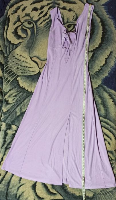 Гарна вечірня сукня